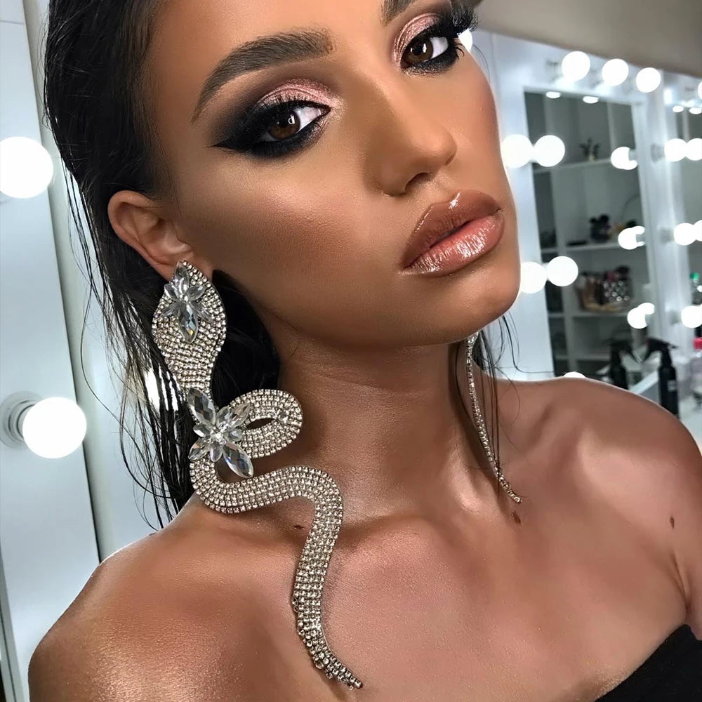 Exaggerated Snake Earrings and Bracelet Set Luxury Accessories Connecting Finger Rhinestone Jewelry Set for Women Party Gift